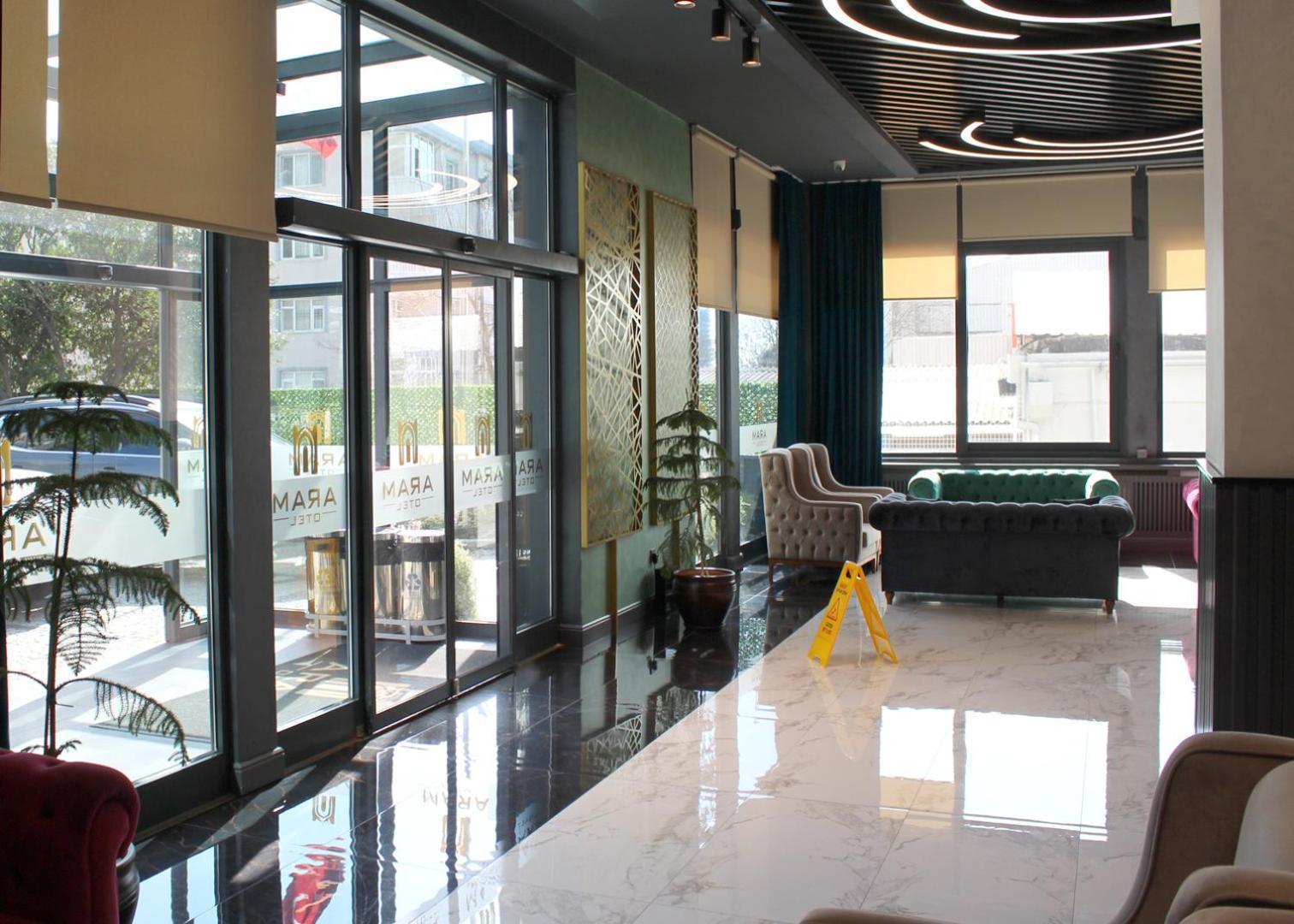 Aram Otel Business & Luxury — Foto’s 1